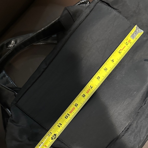 The original Hobo Black Women's Bag - Picture 8 of 10